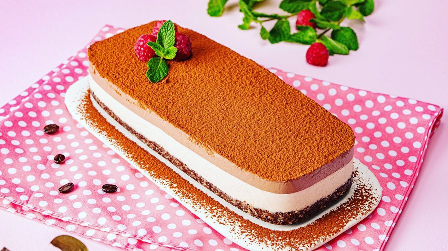 Tarta Crudivegana de Tiramisú por Dulce Vegan